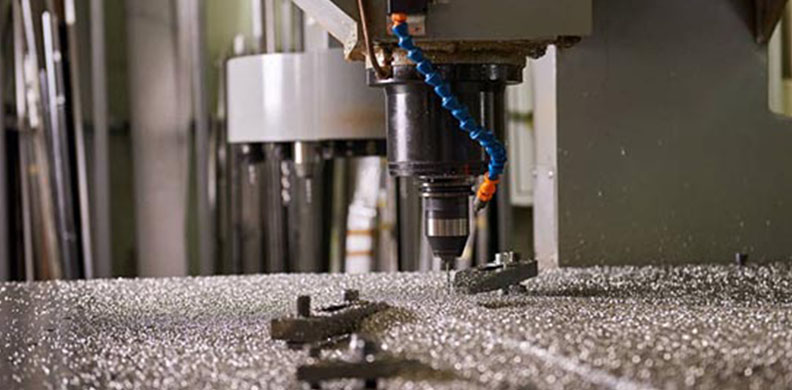 Accessories and standards for electric drills